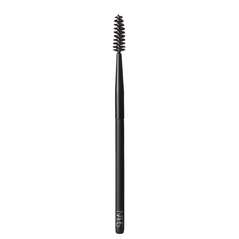 #30 Precision Lip Brush - Image 8