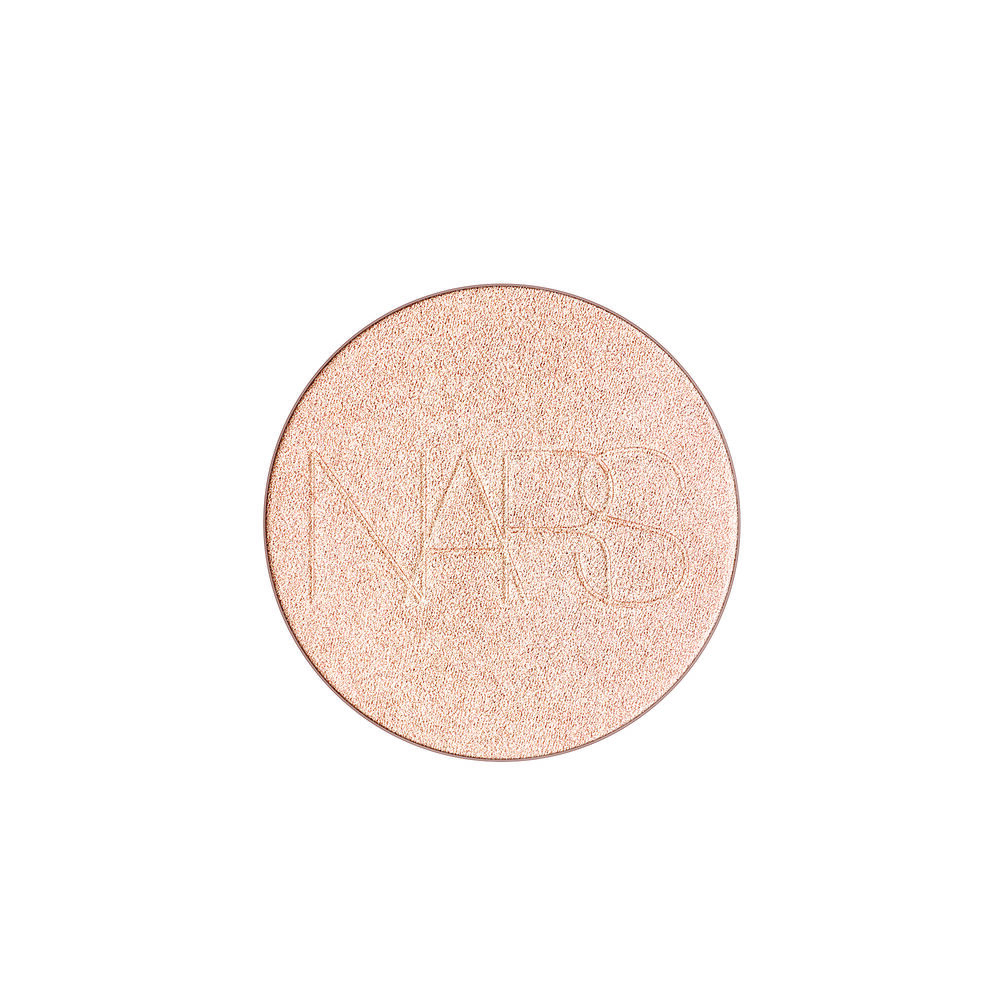 Light Reflecting? Luminizing Blush - Image 8